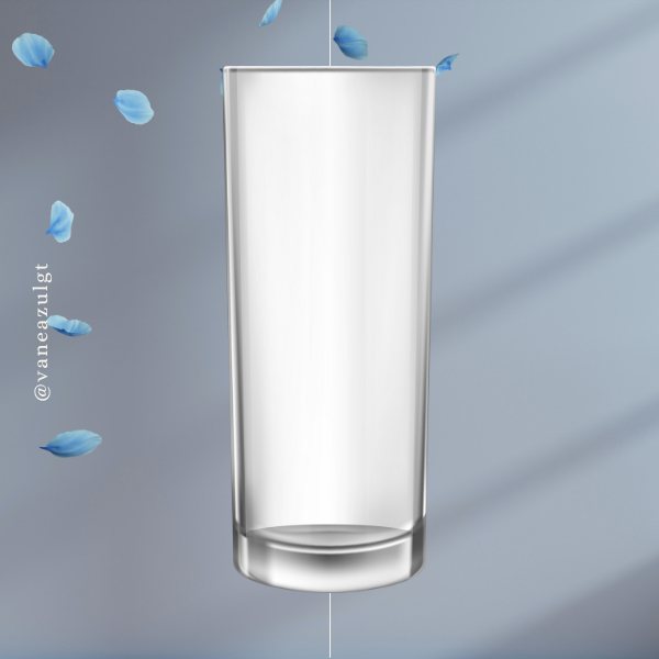 Alquiler de Vaso alto de cristal para agua o bebidas en servicio de catering.